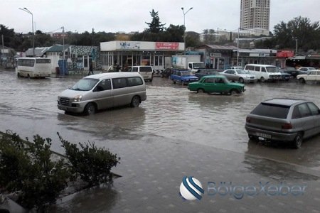 Adil Vəliyevin dünya-aləm vecinə deyil - FOTOLAR