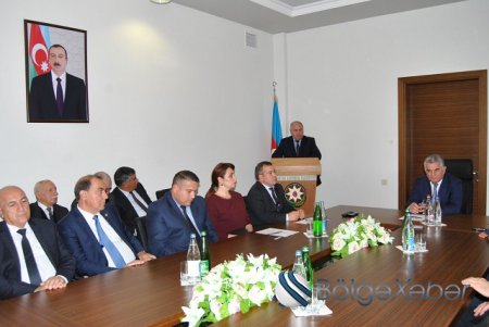 Biləsuvarda 12 Noyabr - Konstitusiya gününə həsr olunmuş tədbir keçirildi-FOTO Biləsuvarda 12 Noyabr - Konstitusiya gününə həsr olunmuş tədbir keçirildi-FOTO