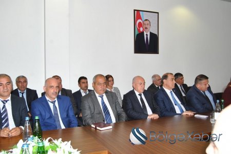 Biləsuvarda 12 Noyabr - Konstitusiya gününə həsr olunmuş tədbir keçirildi-FOTO Biləsuvarda 12 Noyabr - Konstitusiya gününə həsr olunmuş tədbir keçirildi-FOTO
