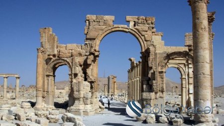 Suriyanın Palmira şəhəri yenidən İŞİD-in nəzarətinə keçib