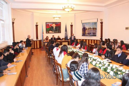 Nərimanovda “Gənclərin Biznes Məktəbi” layihəsi çərçivəsində növbəti təlim keçirilib-FOTO Nərimanovda “Gənclərin Biznes Məktəbi” layihəsi çərçivəsində növbəti təlim keçirilib-FOTO