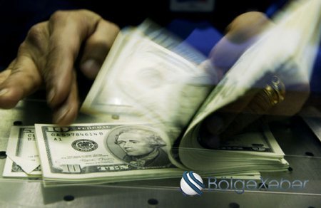 “Banklar bir günə 900 min dollar qazanırlar” - Cəmiyyətdə yaradılan panika hesabına