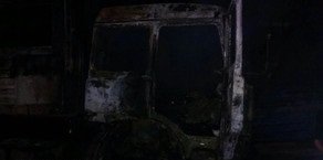 Lənkəranda İrana məxsus yük avtomobilləri yandı