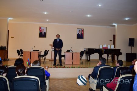 Bərdədə “Heydər Əliyev və Mədəniyyətimiz” mövzusunda intellektual yarış təşkil edilib-FOTO Bərdədə “Heydər Əliyev və Mədəniyyətimiz” mövzusunda intellektual yarış təşkil edilib-FOTO