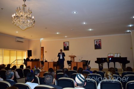 Bərdədə “Heydər Əliyev və Mədəniyyətimiz” mövzusunda intellektual yarış təşkil edilib-FOTO Bərdədə “Heydər Əliyev və Mədəniyyətimiz” mövzusunda intellektual yarış təşkil edilib-FOTO
