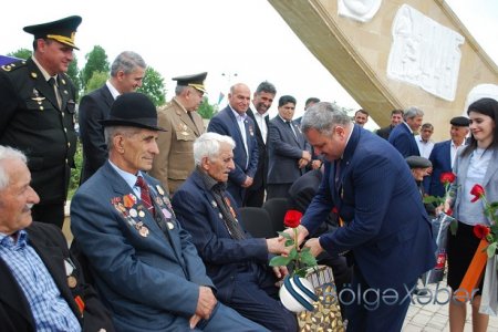 Tərtərdə alman faşizmi üzərində qələbənin 72-ci ildönümünə həsr olunmuş umumrayon tədbiri keçirilib-FOTO Tərtərdə alman faşizmi üzərində qələbənin 72-ci ildönümünə həsr olunmuş umumrayon tədbiri keçirilib-FOTO