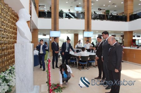 Bərdə regional ASAN xidmət” mərkəzində fləşmob və “"Heydər Əliyev Azərbaycan dövlət gənclər siyasətinin banisidir"mövzusunda tədbir Bərdə regional ASAN xidmət” mərkəzində fləşmob və “"Heydər Əliyev Azərbaycan dövlət gənclər siyasətinin banisidir"mövzusunda tədbir