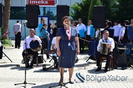 Heydər Əliyevin anadan olmasının 94-cü ildönümü ilə bağlı Bərdədə silsilə tədbirlər davam edir-FOTO Heydər Əliyevin anadan olmasının 94-cü ildönümü ilə bağlı Bərdədə silsilə tədbirlər davam edir-FOTO