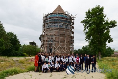 Bərdə Regional Mədəniyyət və Turizm İdarəsi tabeliyindəki nümayəndəliklərlə birgə qarşılıqlı əməkdaşlığı davam etdirir Bərdə Regional Mədəniyyət və Turizm İdarəsi tabeliyindəki nümayəndəliklərlə birgə qarşılıqlı əməkdaşlığı davam etdirir