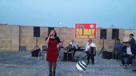 28 may -Respublika günü münasibəti ilə konsert-Hacıqabulda(FOTO)