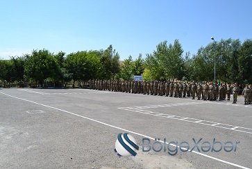 Füzuli RİHB Alı Alıyev Silahlı Qüvvələr Günü və Ramazan bayramı münasibətilə əsgər və zabitlərlə görüşüb-FOTO Füzuli RİHB Alı Alıyev Silahlı Qüvvələr Günü və Ramazan bayramı münasibətilə əsgər və zabitlərlə görüşüb-FOTO