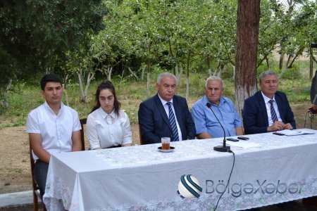 Füzulinin icra başçısı Alxanlı sakinləri ilə görüşdü - "Ordumuz Zəhranın qisasını alıb"