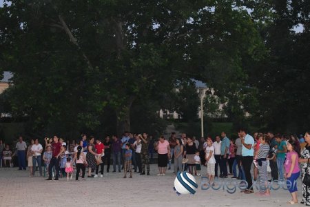 Bərdə Regional Mədəniyyət və Turizm İdarəsi əhalinin asudə vaxtının səmərəli təşkili üçün konsert proqramlarını davam etdirir