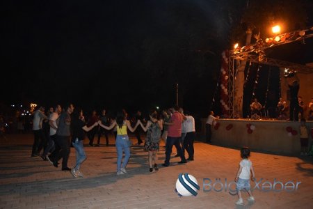 Bərdə Regional Mədəniyyət və Turizm İdarəsi əhalinin asudə vaxtının səmərəli təşkili üçün konsert proqramlarını davam etdirir