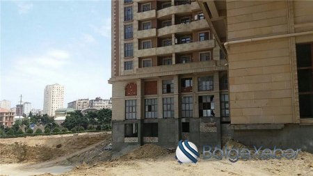 Ziya Məmmədovun tikdiyi binalar təhlükədə - FOTOLAR Ziya Məmmədovun tikdiyi binalar təhlükədə - FOTOLAR
