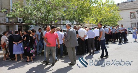 Qanunsuz qərara getməzdən 1 həftə imza atıbmış... - FOTOLAR