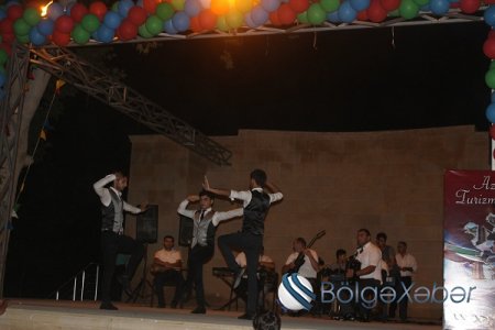 Bərdə Regional Mədəniyyət və Turizm İdarəsi rəngarəng konsert proqramı təşkil edib