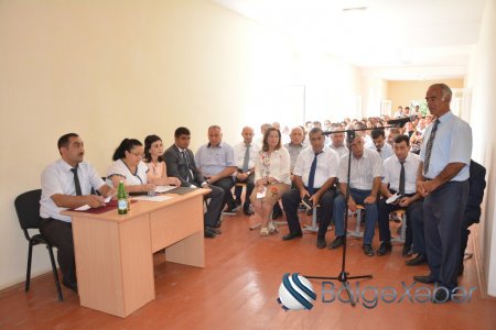 Rəcəbli kəndində səyyar qəbul-görüş keçirildi-FOTO Rəcəbli kəndində səyyar qəbul-görüş keçirildi-FOTO