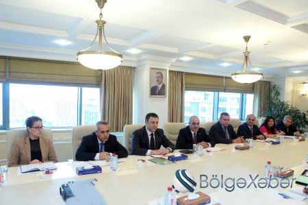 ƏƏSMN-də Dünya Bankının missiyası ilə görüş olub-FOTO ƏƏSMN-də Dünya Bankının missiyası ilə görüş olub-FOTO