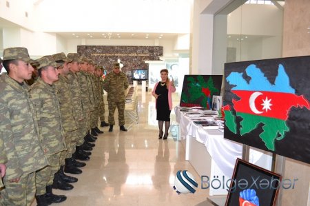 N saylı Hərbi hissənin bir qrup hərbiçisi Heydər Əliyev Mərkəzində oldular-Hacıqabulda