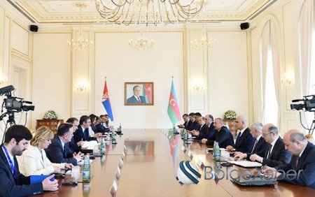 İlham Əliyev Serbiya prezidenti ilə görüşüb