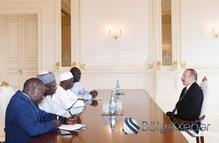 Prezident İlham Əliyev Qambiyanın xarici işlər nazirini qəbul edib