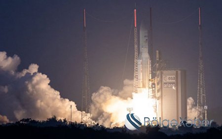“Azerspace-2” orbitə buraxıldı - VİDEO