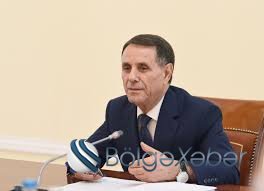 Novruz Məmmədov Nazirlər Kabineti Aparatının iclasını keçirib