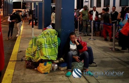 Venesuela əhalisi ölkəni tərk edir