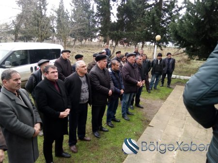 Torpaqların elektron kadastr uçotu işlərinin nəticələrindən artıq vətəndaşlar da faydalanır Torpaqların elektron kadastr uçotu işlərinin nəticələrindən artıq vətəndaşlar da faydalanır