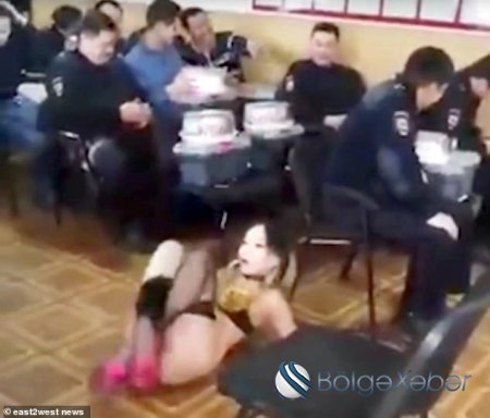 Polislərin bayramında erotik şou - Rusiyada qalmaqal - VİDEO - FOTO