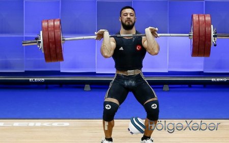 Türkiyə ağırlıqqaldıranı Avropa rekordu qırdı - VİDEO