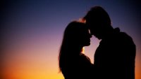 Azərbaycanda ərinə xəyanət edən gənc qadının başına gələnlər: - Mənzilə soxulan sevgilisi...