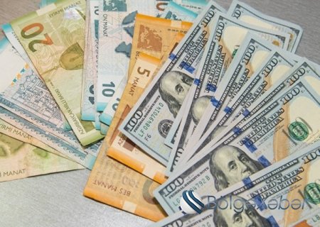 Azərbaycanda banklar dolların alış qiymətini qaldırdı