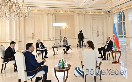 Prezident İlham Əliyev yerli televiziya kanallarına müsahibə verdi
