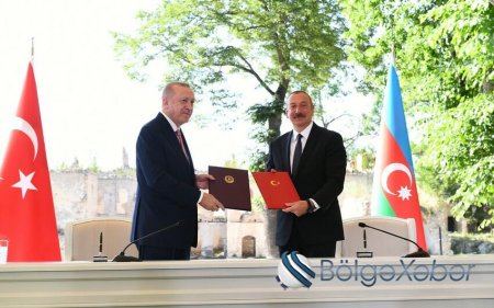 Azərbaycan Prezidenti Şuşa Bəyannaməsini təsdiqlədi