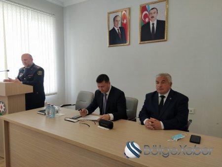 Qubada polis əməkdaşları Tibb Kollecinin tələbələri ilə görüşüblər