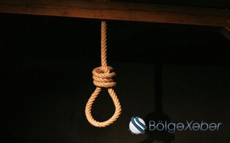 Kürdəmirdə 18 yaşlı gənc qız intihar edib