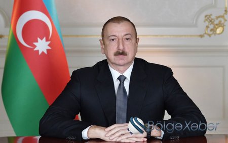 Prezident müraciət ünvanladı