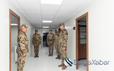 Vilayət Eyvazov Şuşada polis və hərbi qulluqçuların xidmət şəraiti ilə tanış olub
