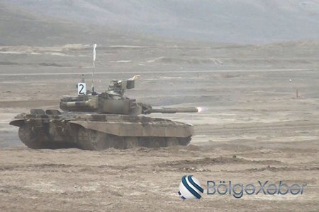 “Ən yaxşı tank bölüyü” adı uğrunda yarış keçirilir - VİDEO