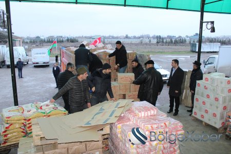 Sabirabad rayonunda qardaş Türkiyə xalqına yardım kampaniyası davam edir