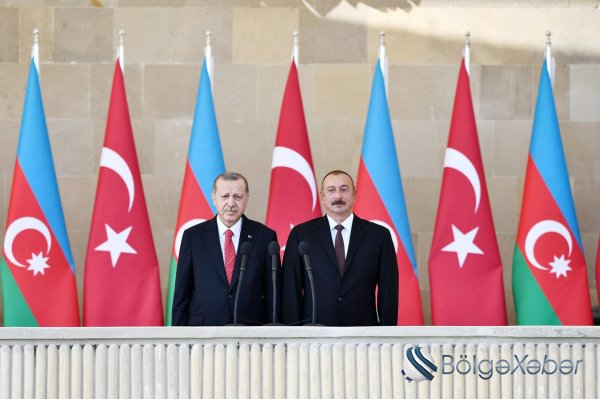 Ərdoğan Azərbaycan Prezidenti İlham Əliyevi təbrik edib