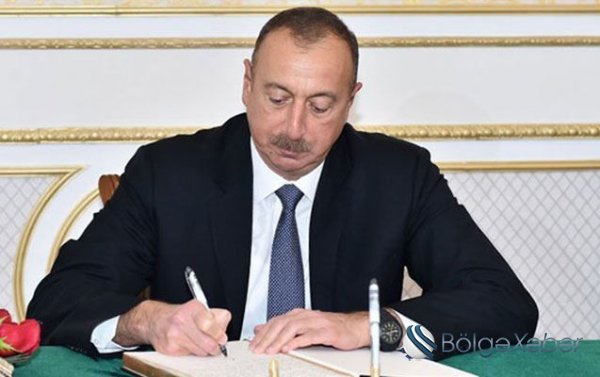 İlham Əliyev 2 fərman, 1 sərəncam imzaladı