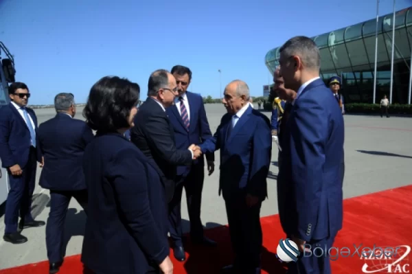 Albaniya prezidentinin Azərbaycana səfəri başa çatdı
