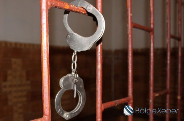 Keçmiş məhkum anası ilə mübahisə etdi, özünü yandırdı