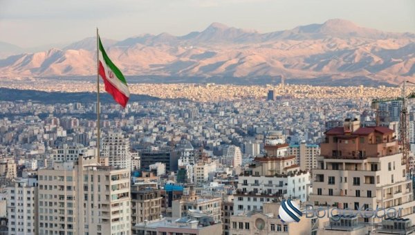 İran yeni uran mədənini istismara verdi
