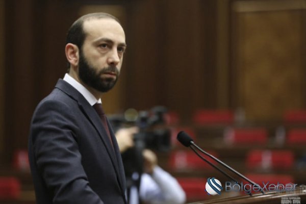 Mirzoyan Kaspşiklə görüşdü