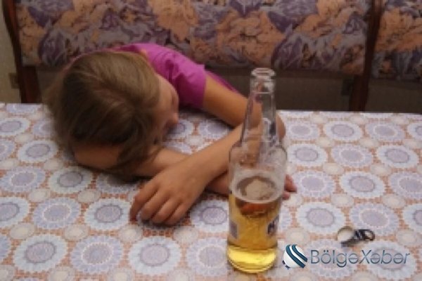 4 yaşlı qız spirtli içkidən öldü