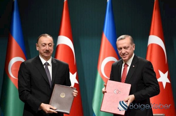Azərbaycan-Türkiyə sənədləri imzalandı